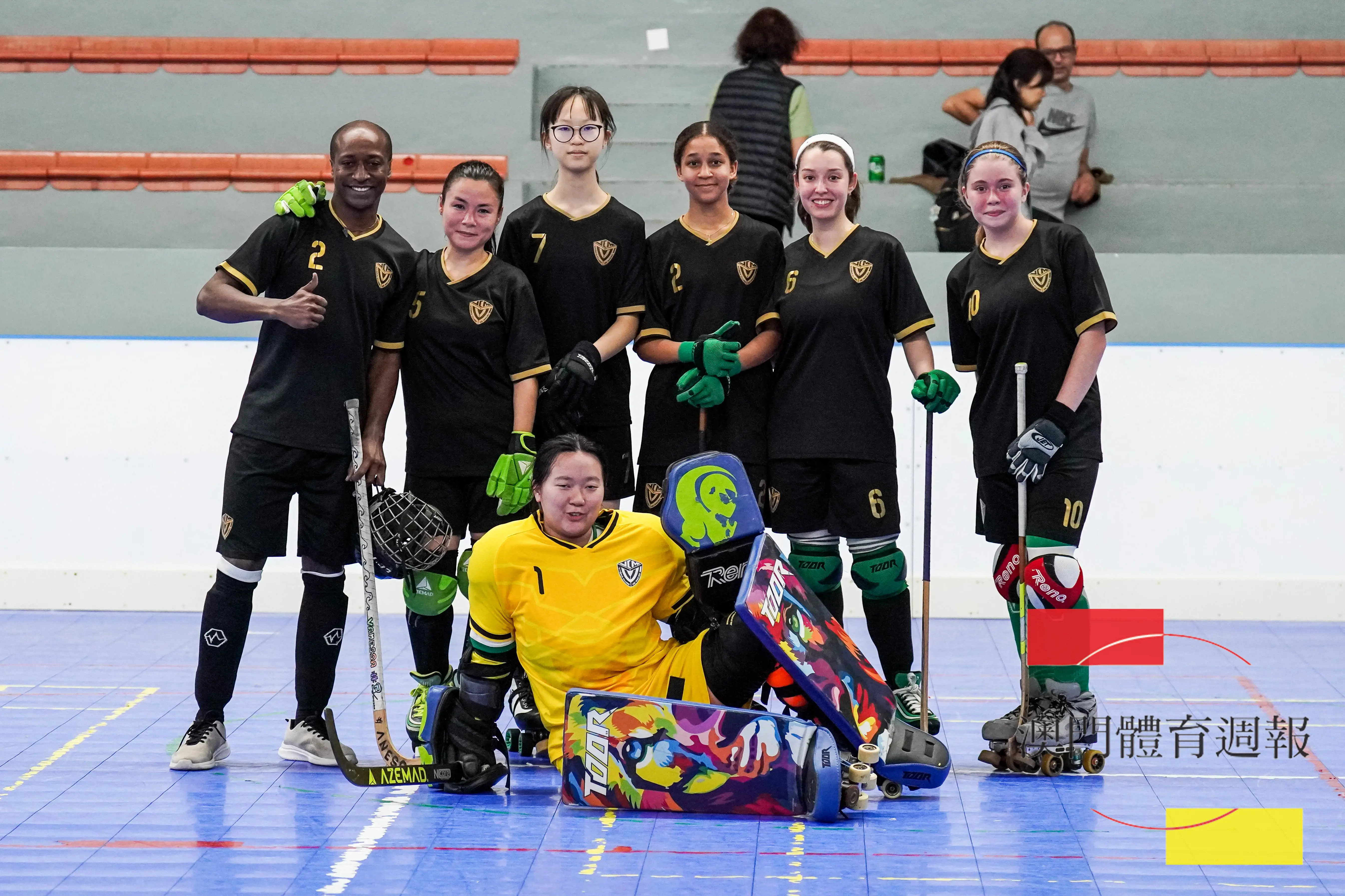 維多利女子隊旗開得勝.jpg