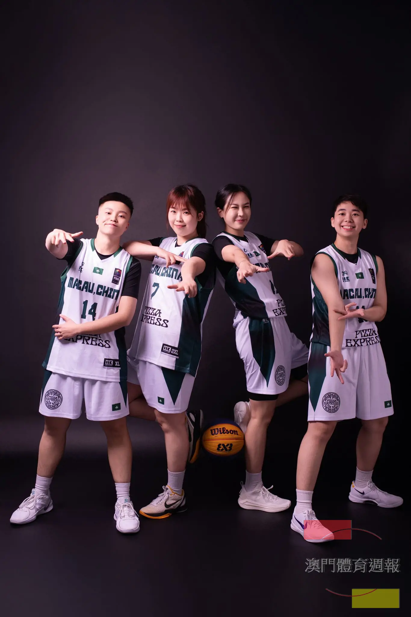女子隊（左起）李欣玲、陳敏琪、陳靜琳、陳嘉儀.jpg
