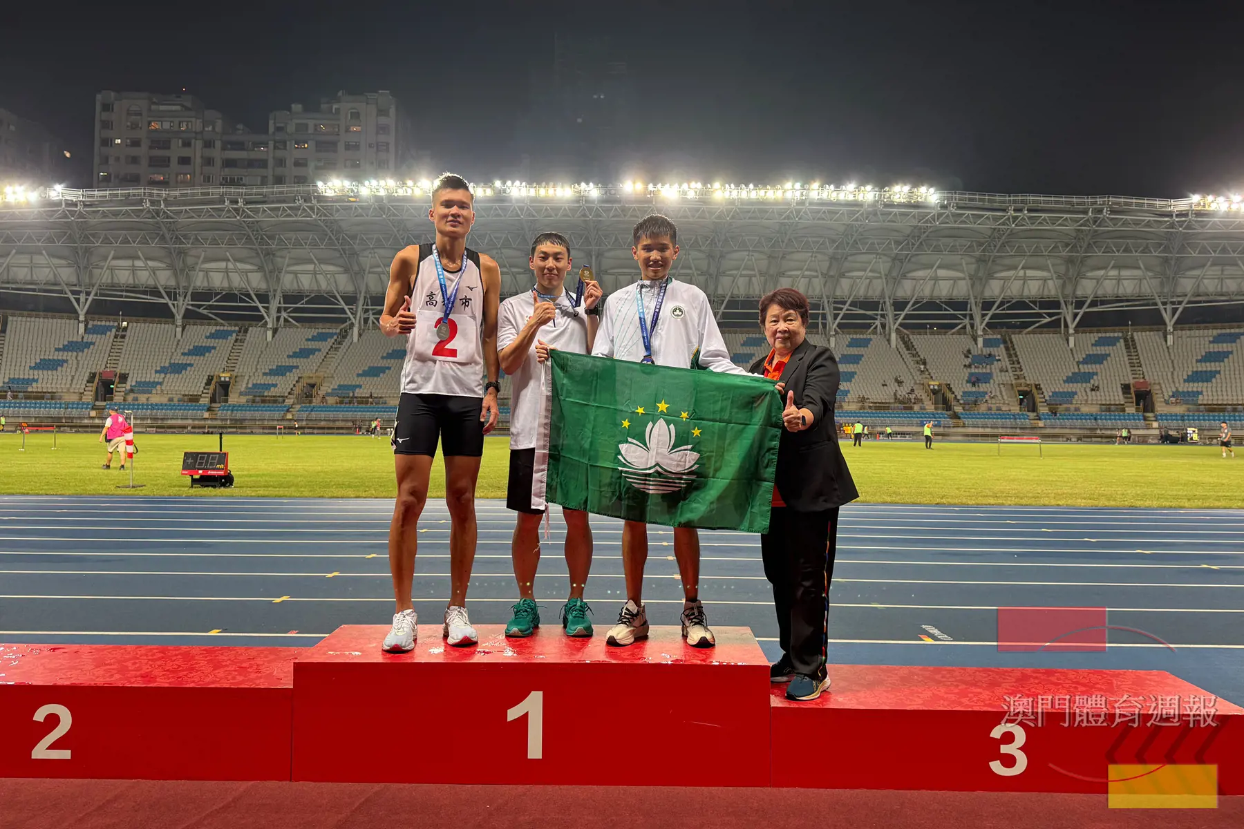 梁仟羲男子三千米障礙賽奪季.jpg