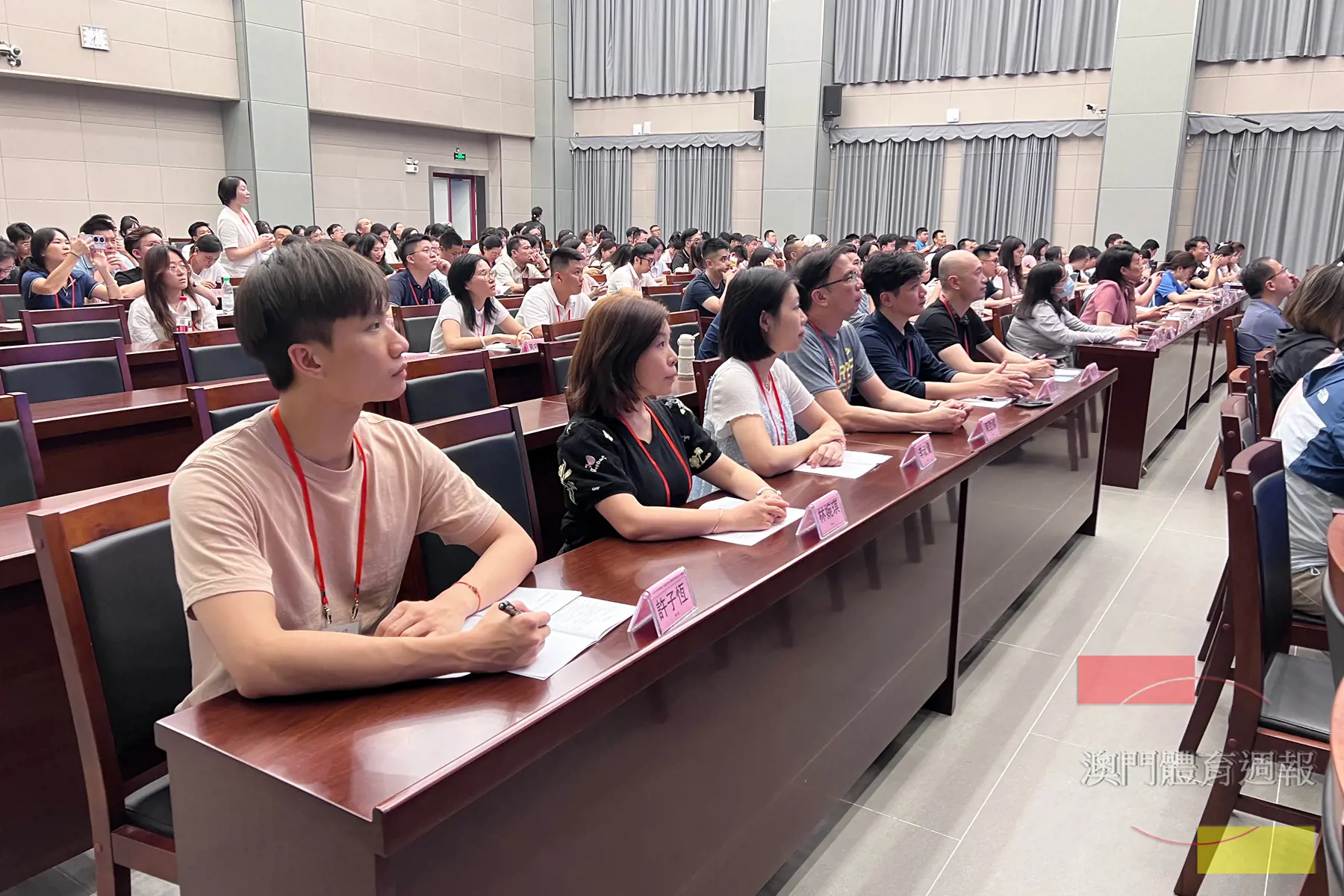 澳門賽區籌備辦公室聯同教青局派員參加培訓.jpg