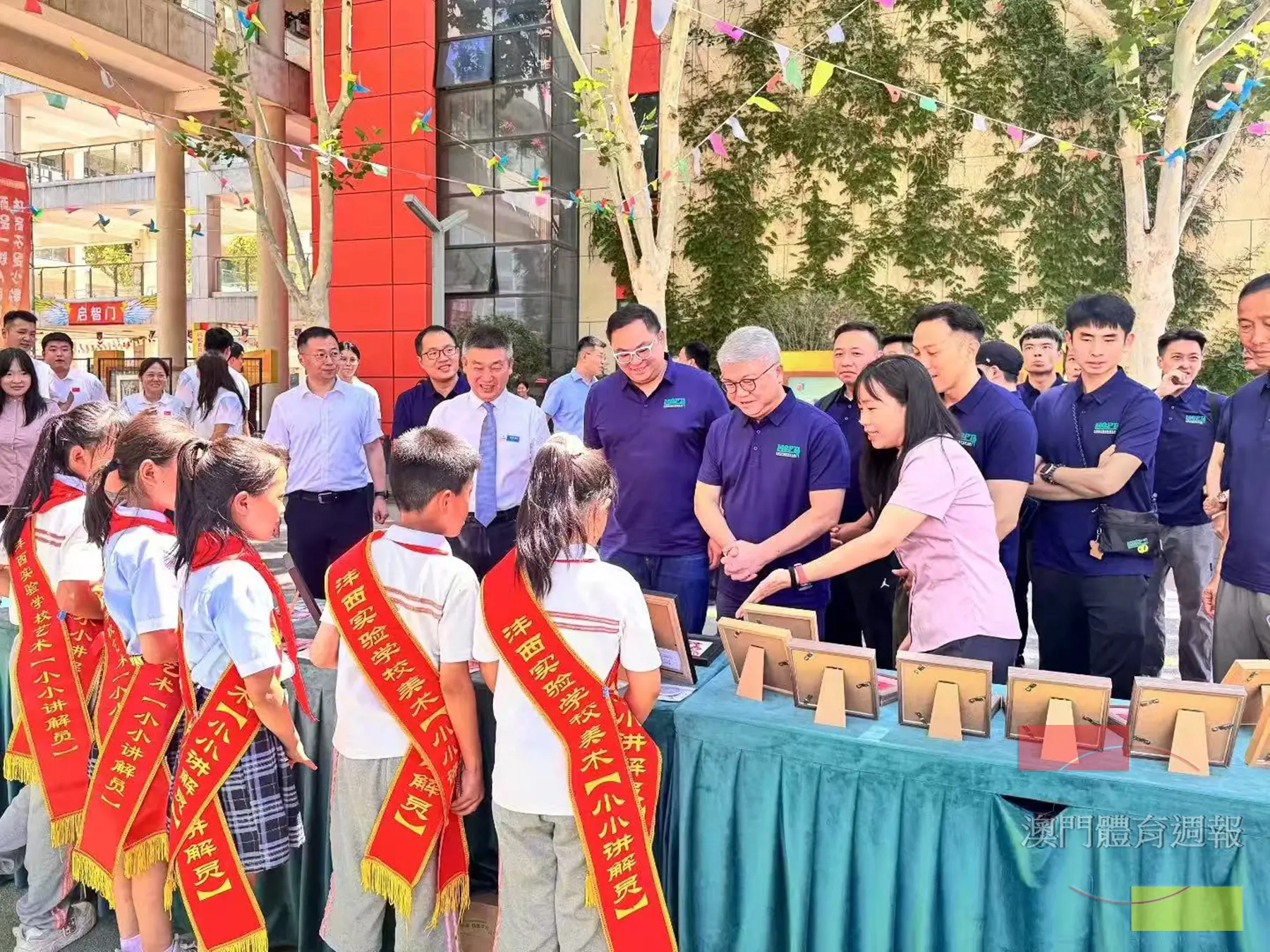 交流團獲灃西實驗學校師生熱情接待.jpg
