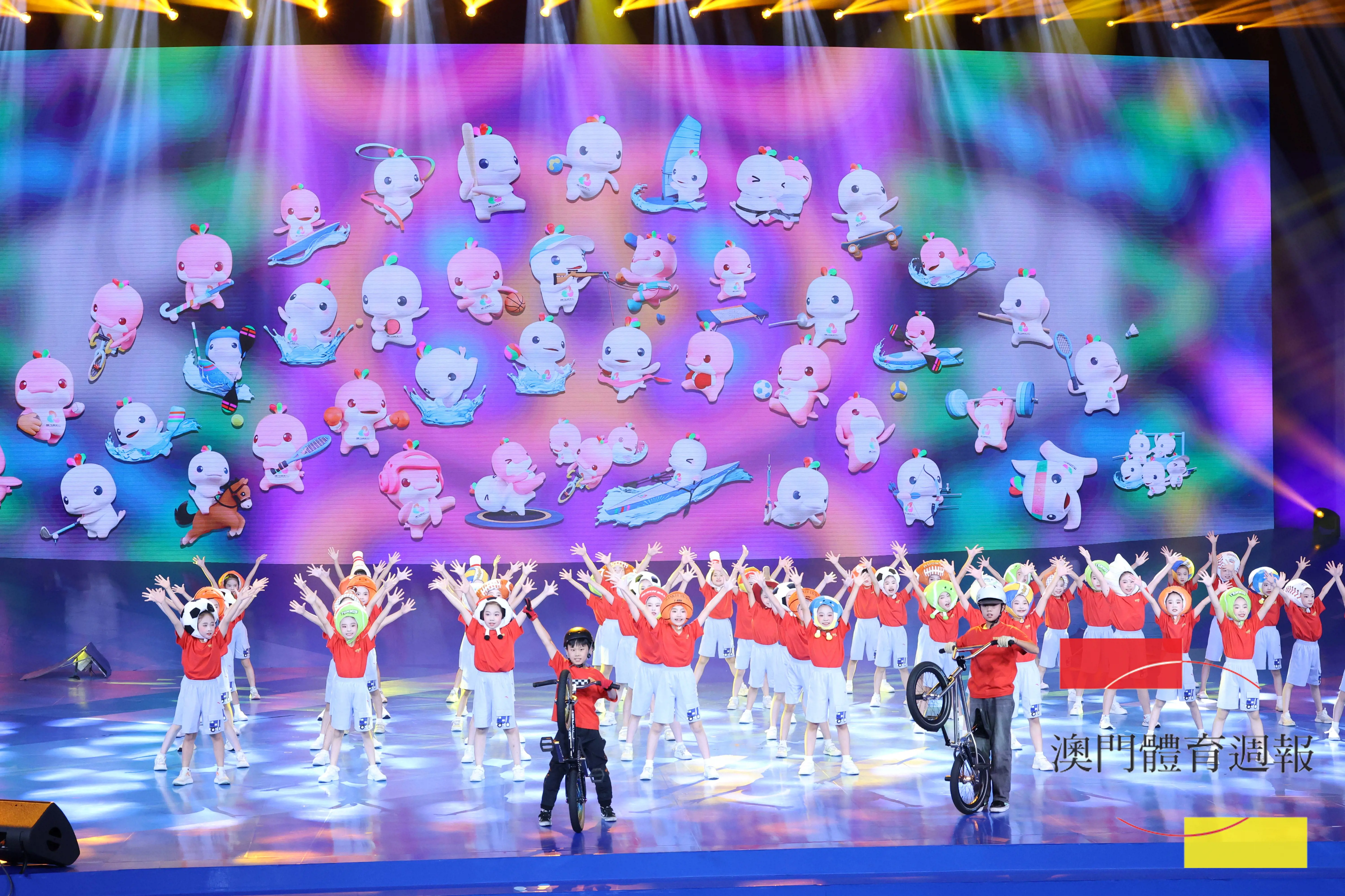 news129598_04.jpg