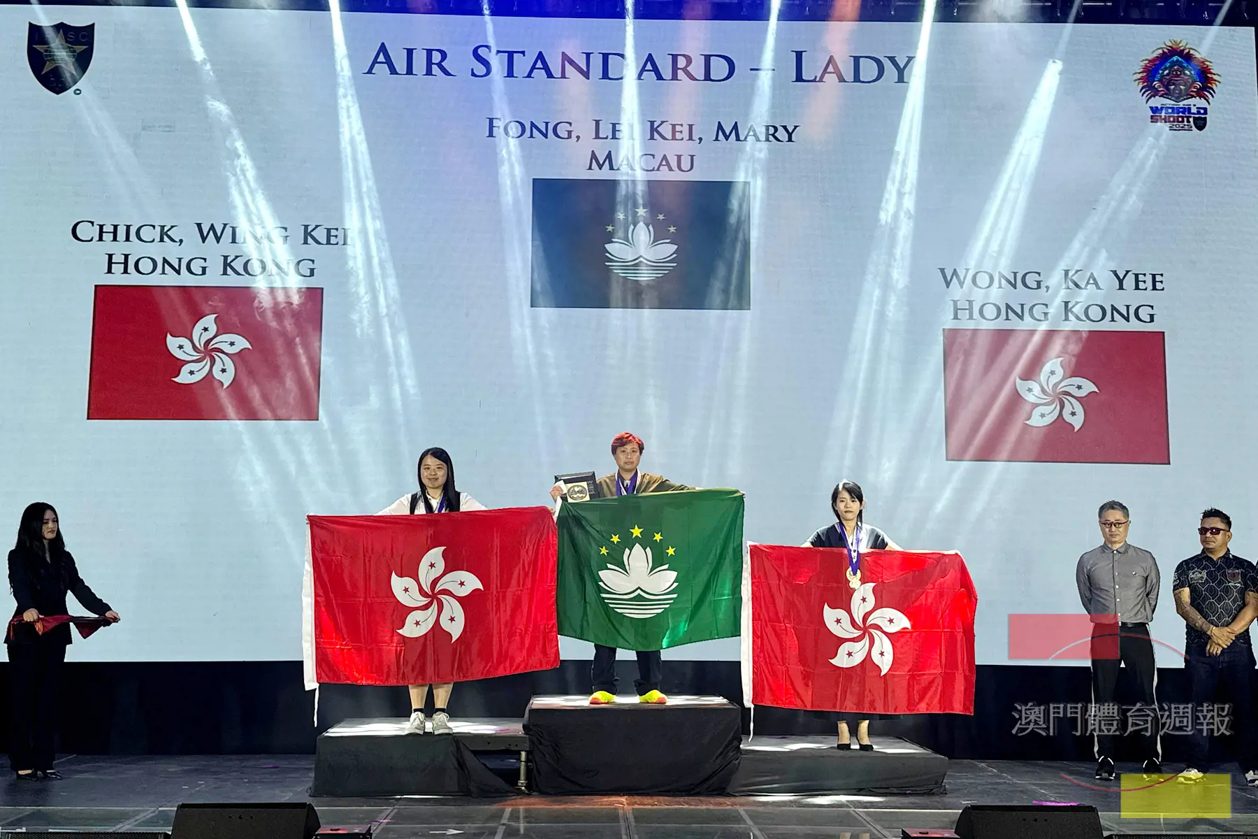 馮莉琪奪標準槍女子組冠軍.JPG