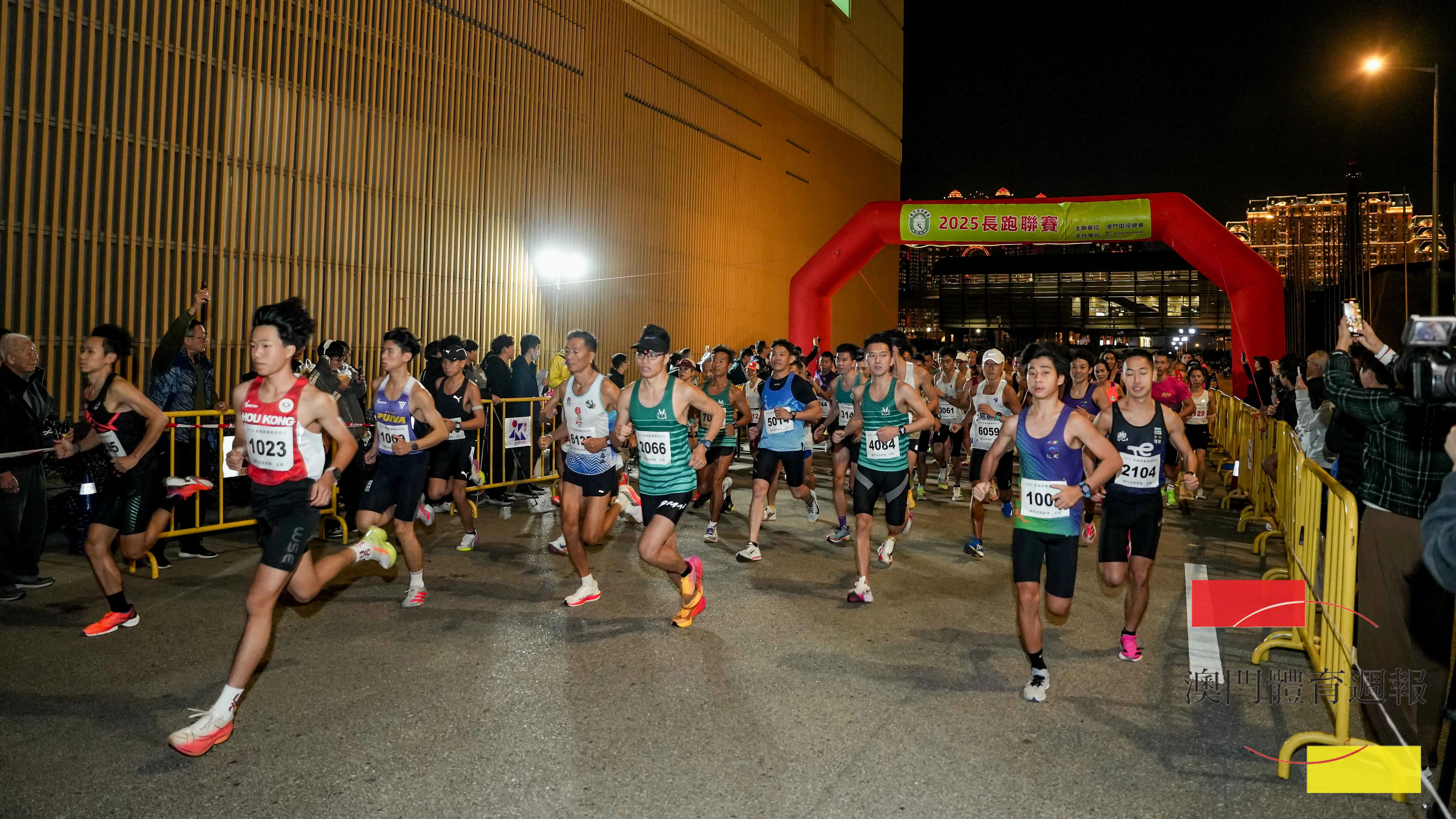 2025除夕跑於網球路起跑.jpg