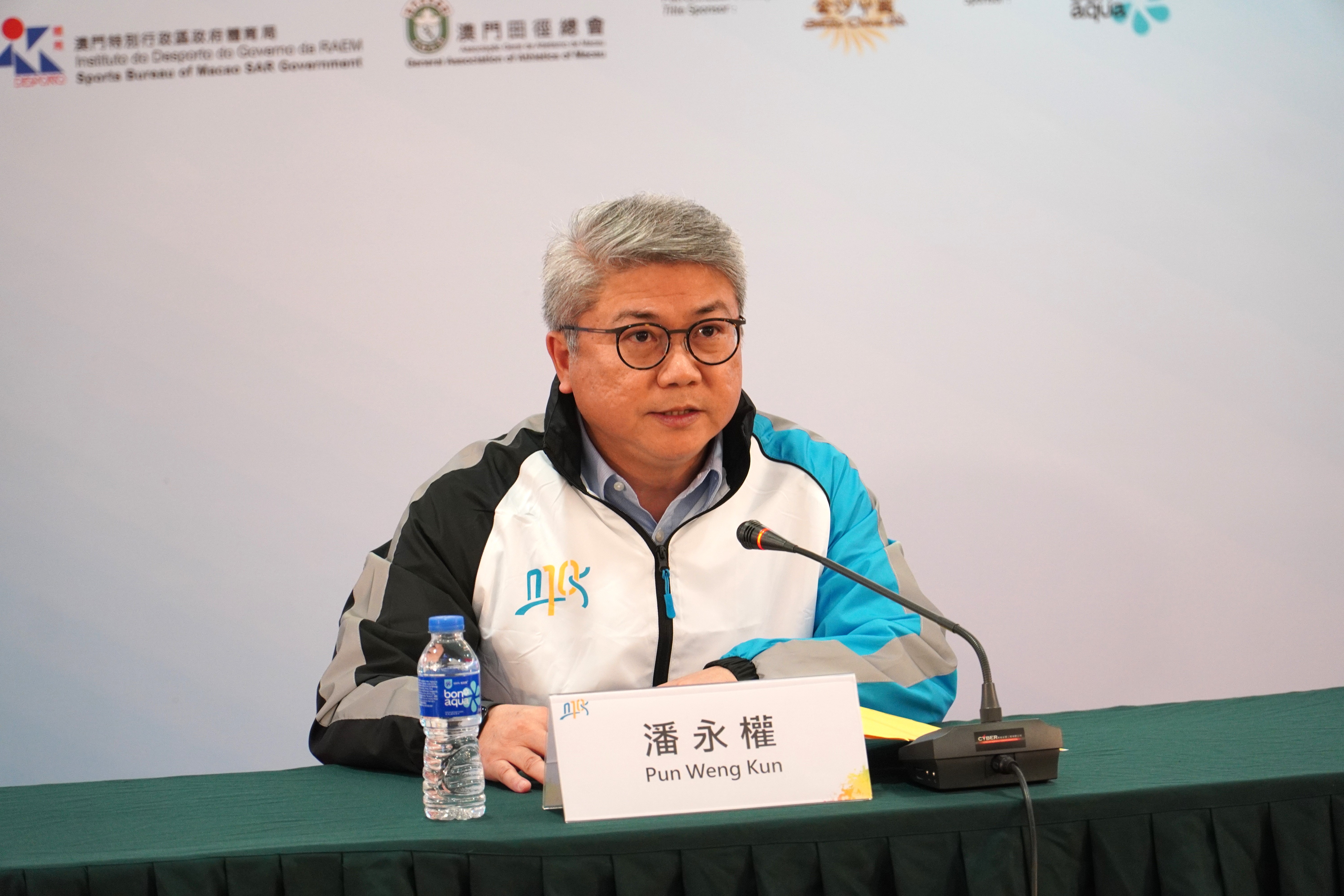 潘永權指今屆吸引37個國家地區的跑手報名.JPG