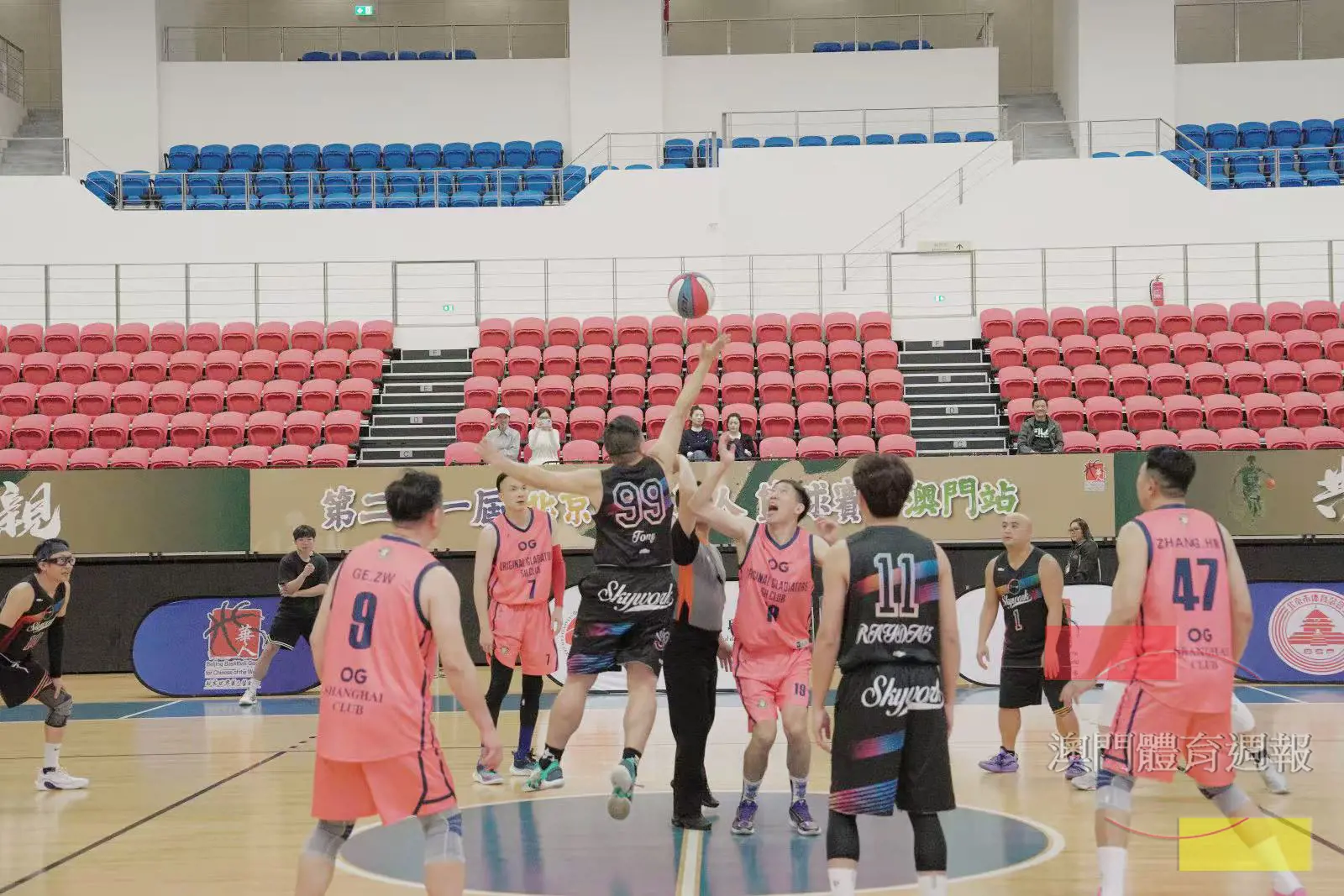 賽事一連三日在望廈體育館進行.jpg