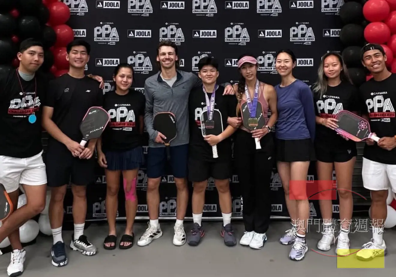 5 梁豪天(右一)參加美國職業匹克球協會「未來之星，」計劃，成為唯一澳門參加者。.jpeg