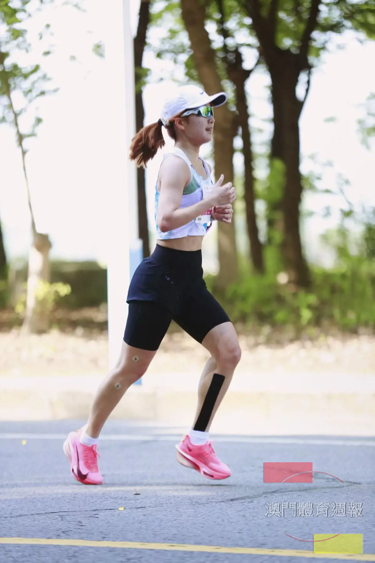 周健儀在賽道上全力發揮.jpg