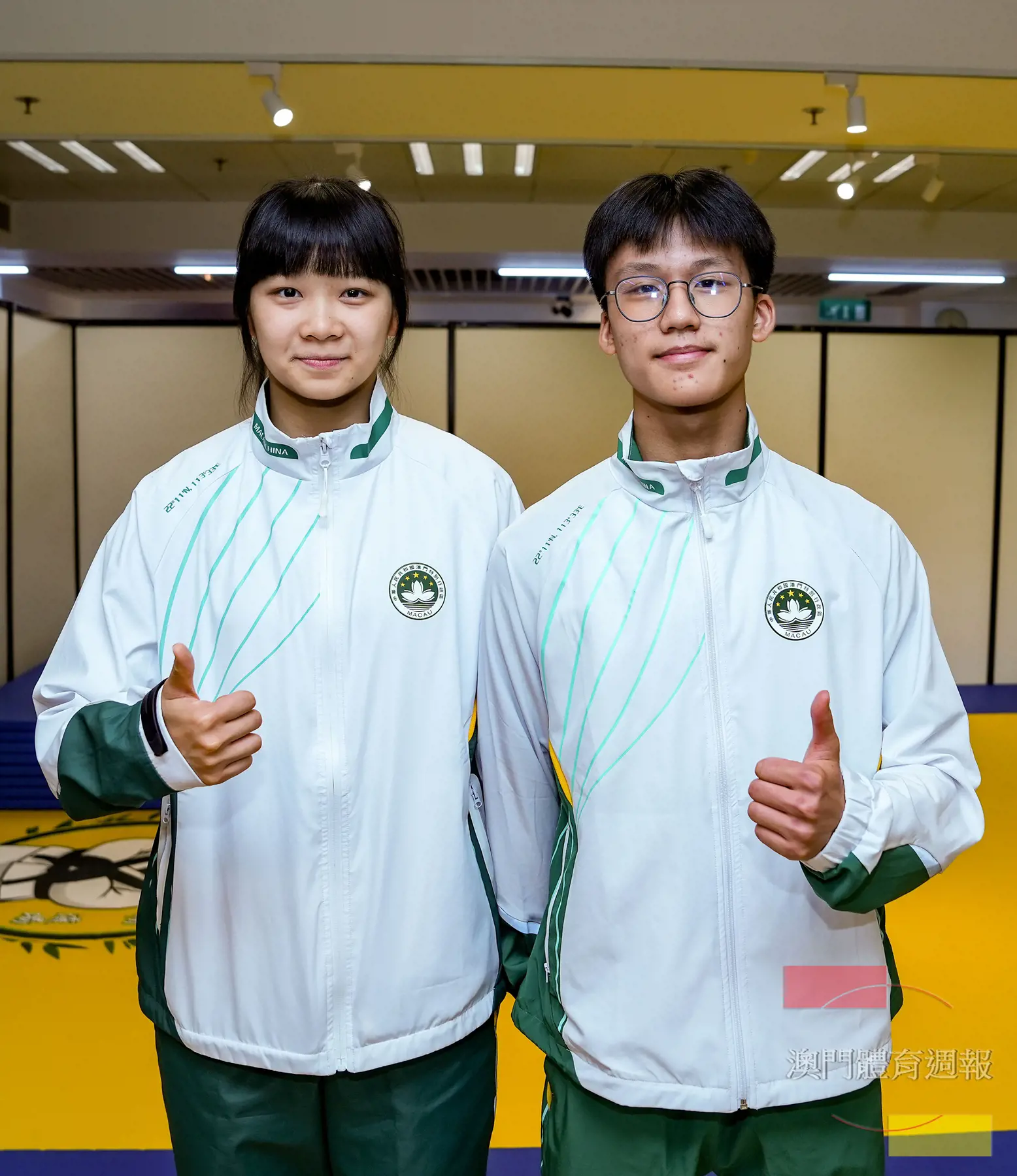 李樂怡（左）、鄭楚錞力爭主場賽出仕績.jpg