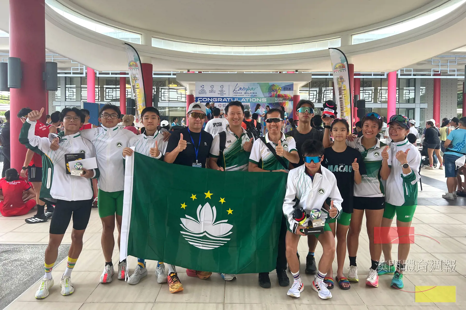 運動員合影.jpg