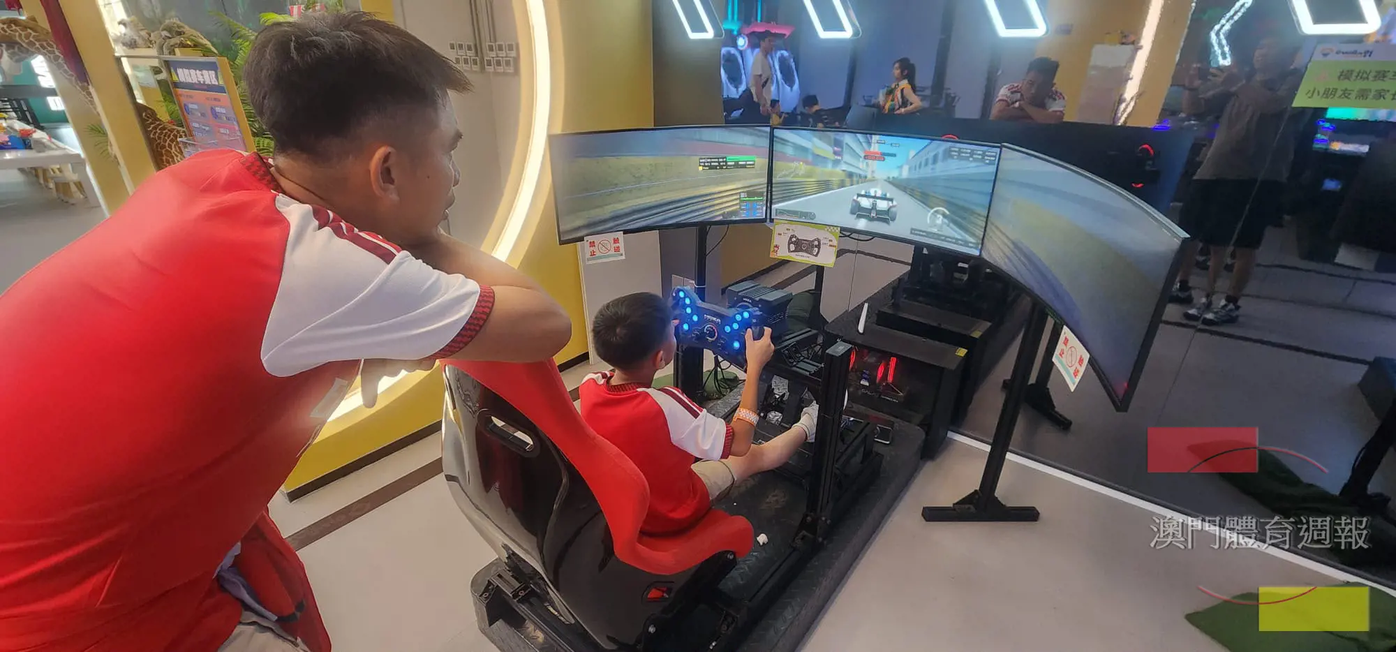 横琴運動遊戲中心感受賽車運動.jpeg