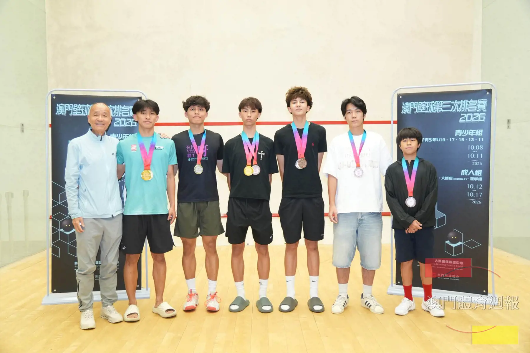 李嘉熙（左2）包辦男子組及U19冠軍.jpg