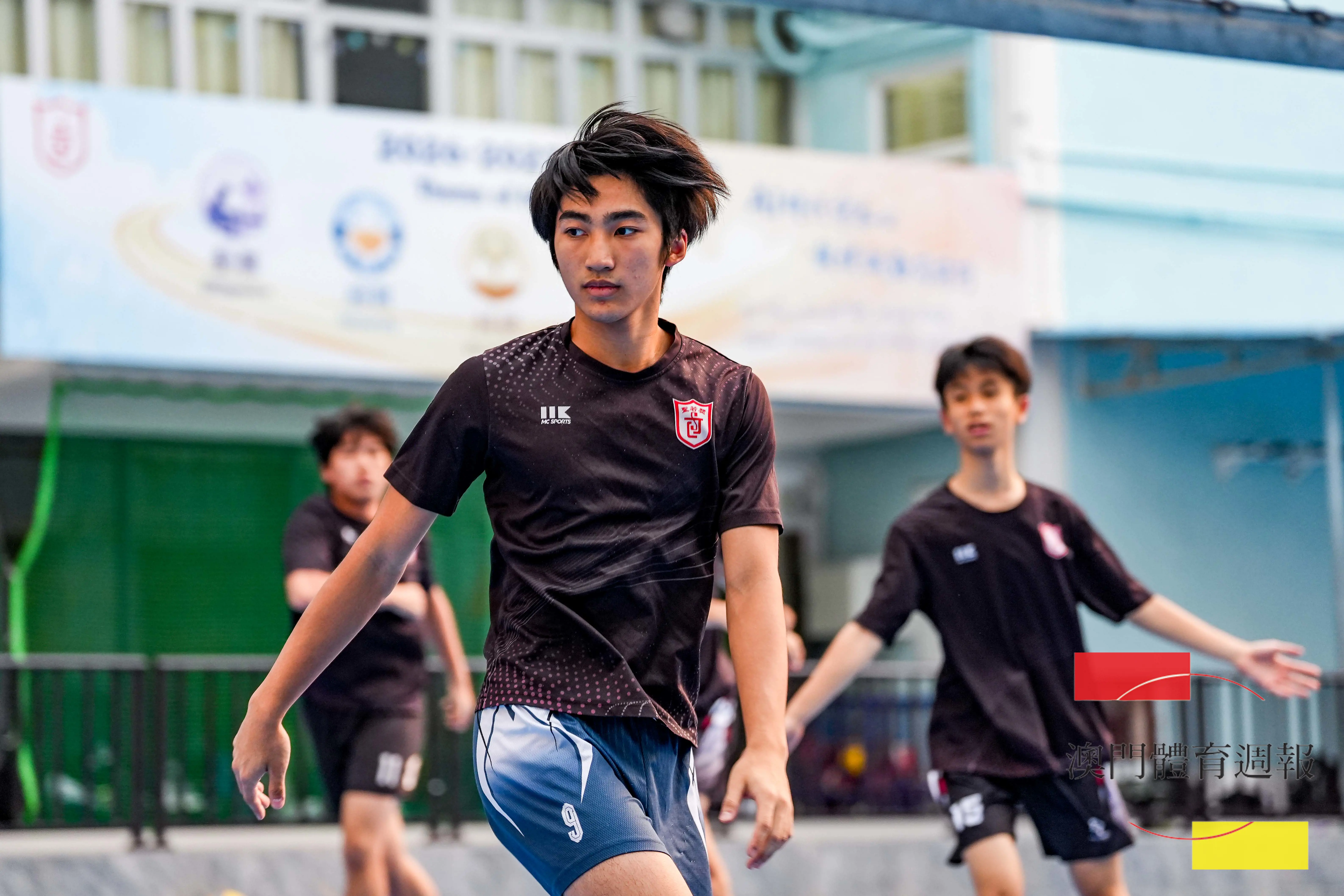 B2 聖五副隊長林嘉謙與隊友投入訓練.jpg