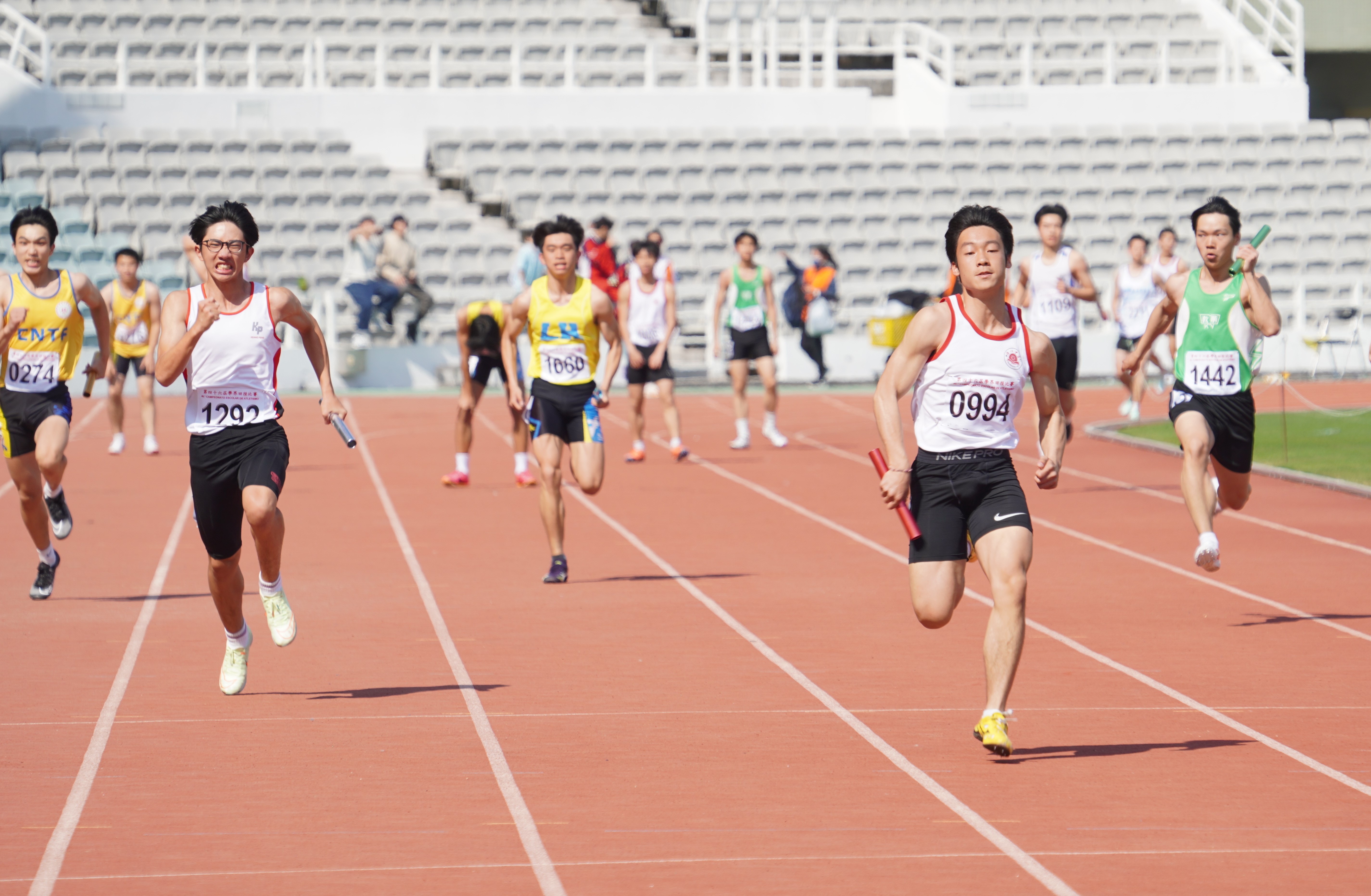 澳門體育週報 Macau Sports Weekly - 學界田徑賽煞科 陳建華創百米飛人新澳績